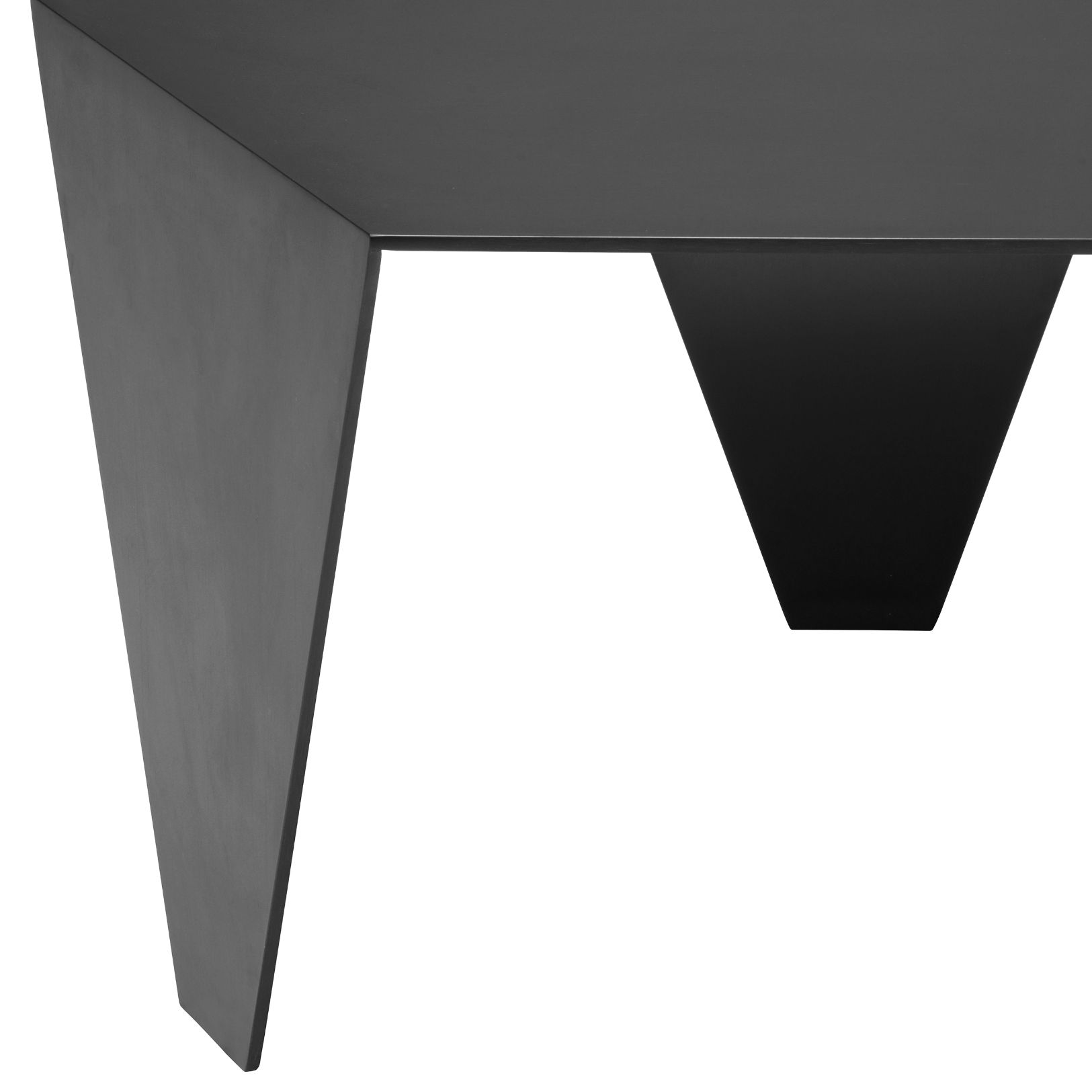 Metro Chic Side Table Bronze 57.5 cm Metro Chic Side Table Bronze 57.5 cm