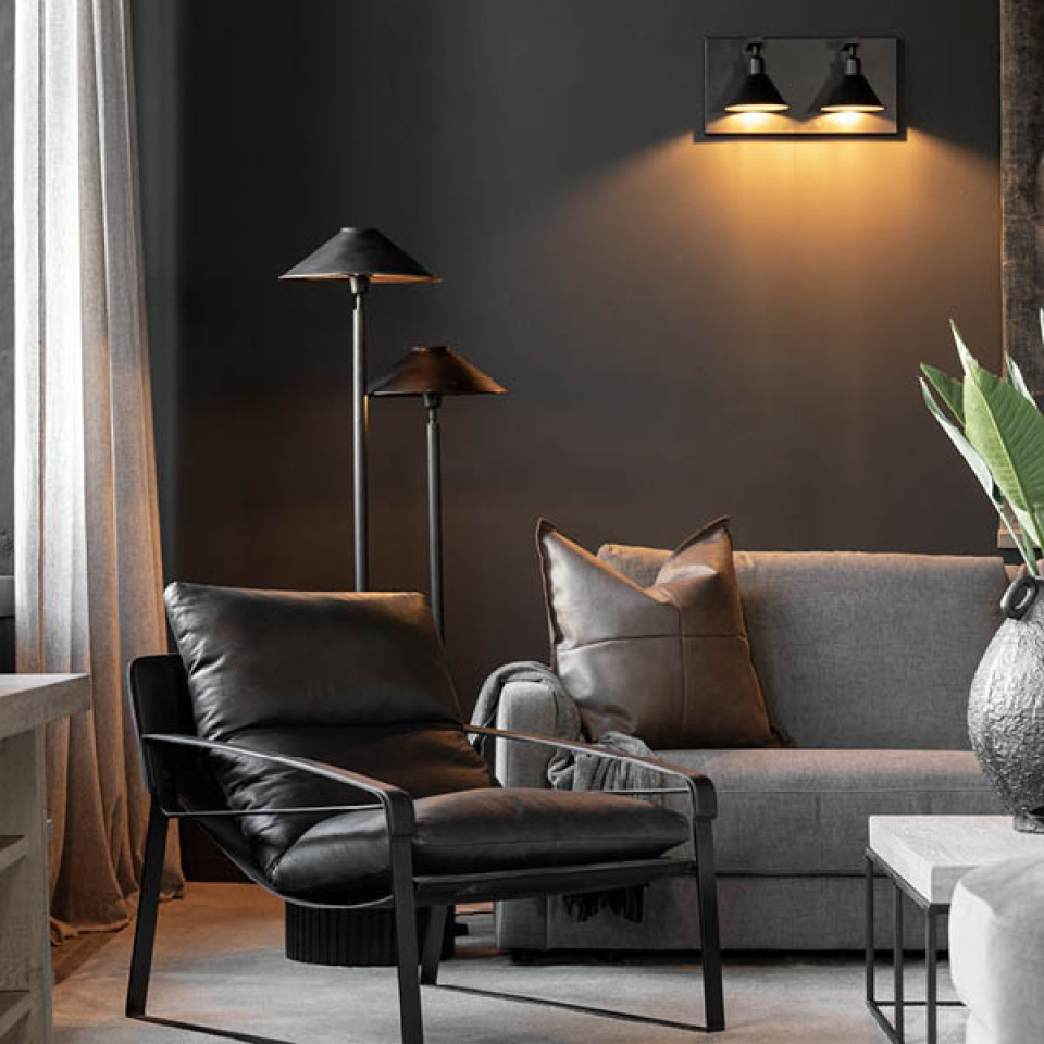 Twin golvlampa svart 142 cm