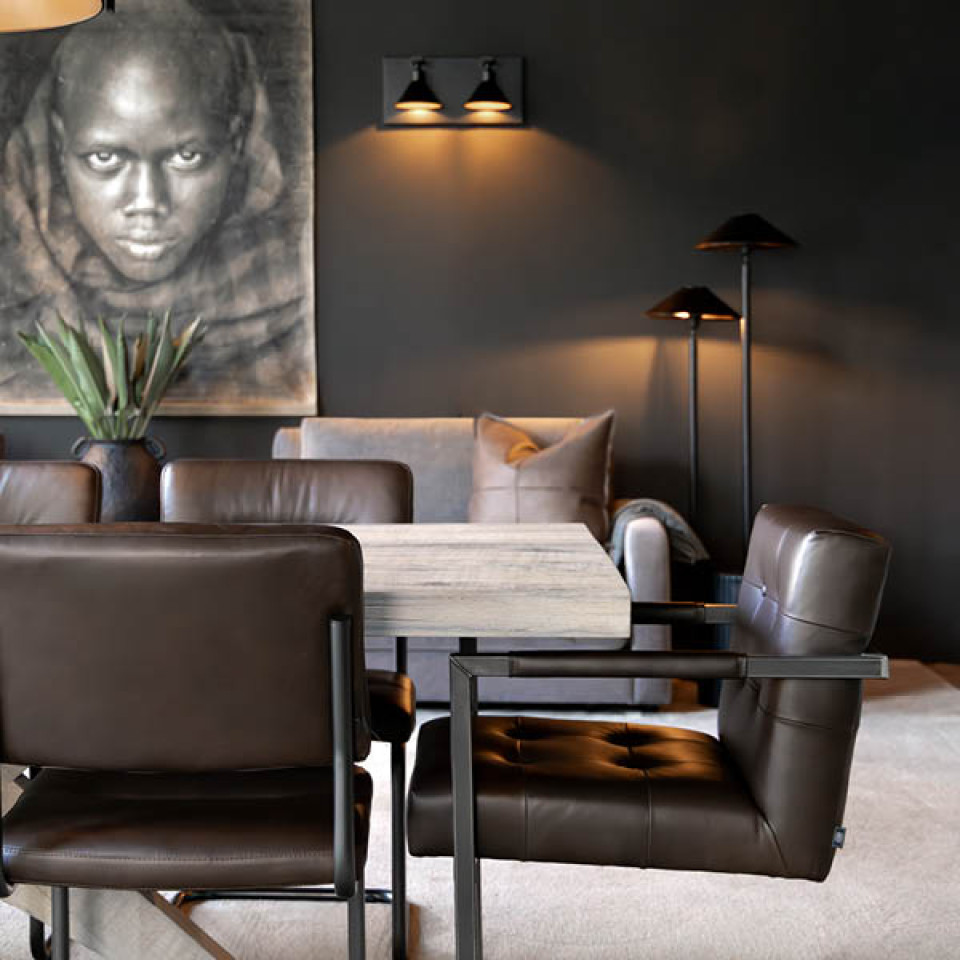 Twin golvlampa svart 142 cm