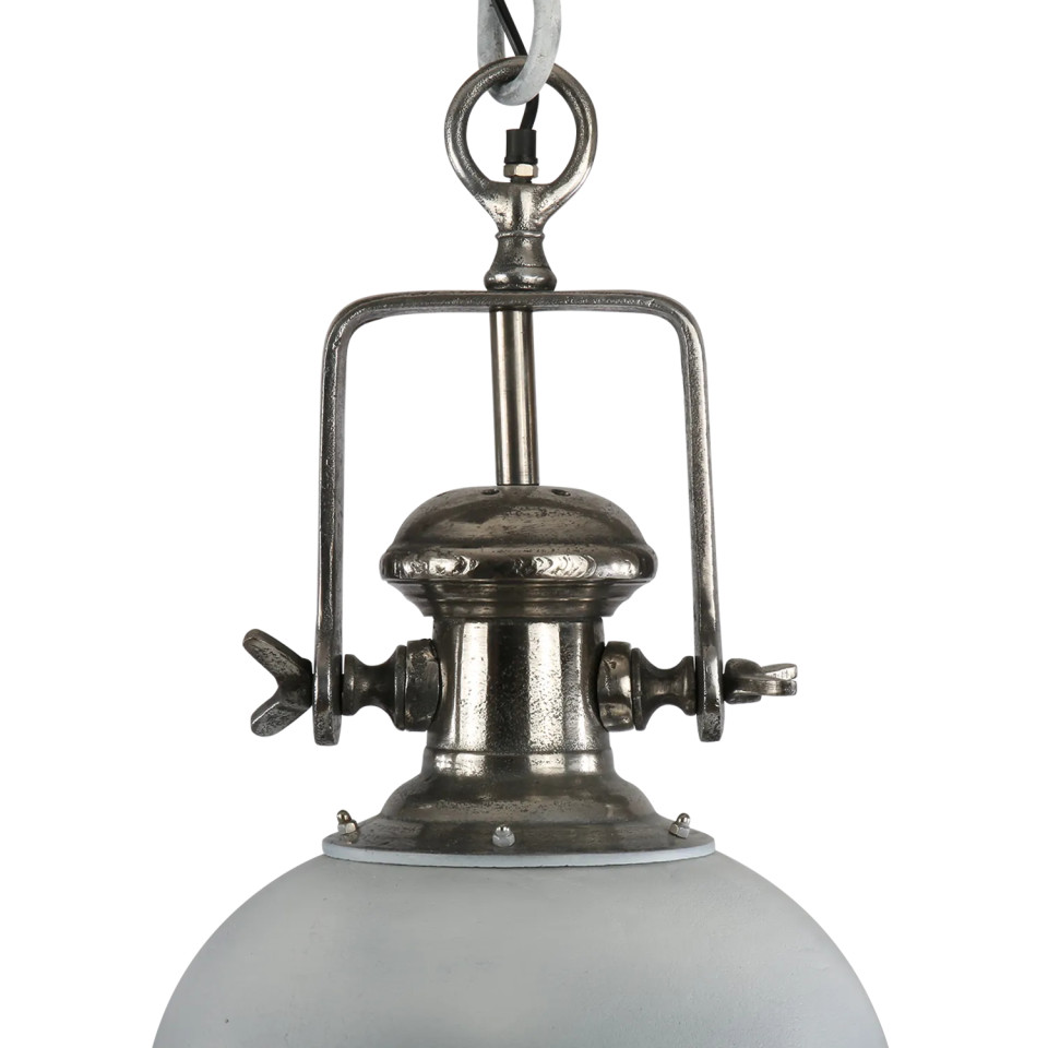 Orsa taklampa vit/silver 40cm Orsa taklampa vit/silver 40cm