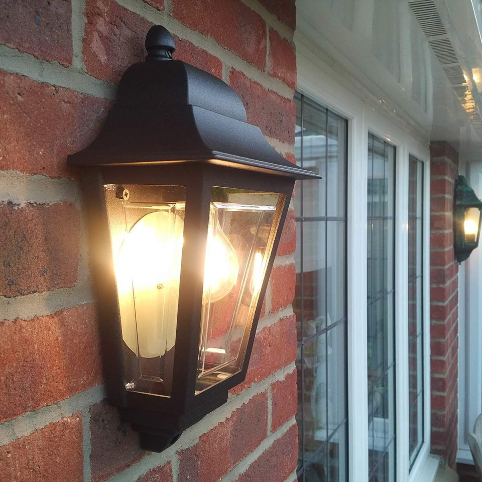 Deco Lane 1-lt half wall lantern black 32.5 cm IP44 Elstead Lighting Deco Lane 1-lt half wall lantern black 32.5 cm IP44