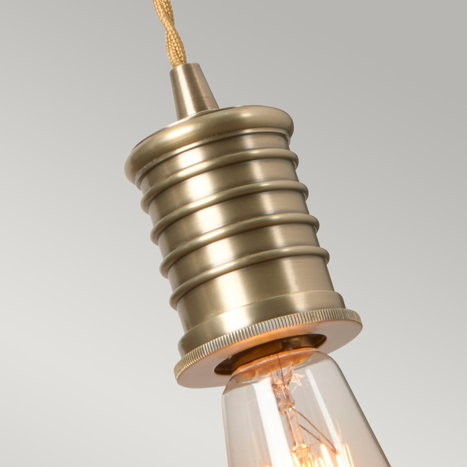 Douille 1-lt vägglampa åldrad mässing 32,4cm-122,4cm Quintesse Douille 1-lt vägglampa åldrad mässing 32,4cm-122,4cm