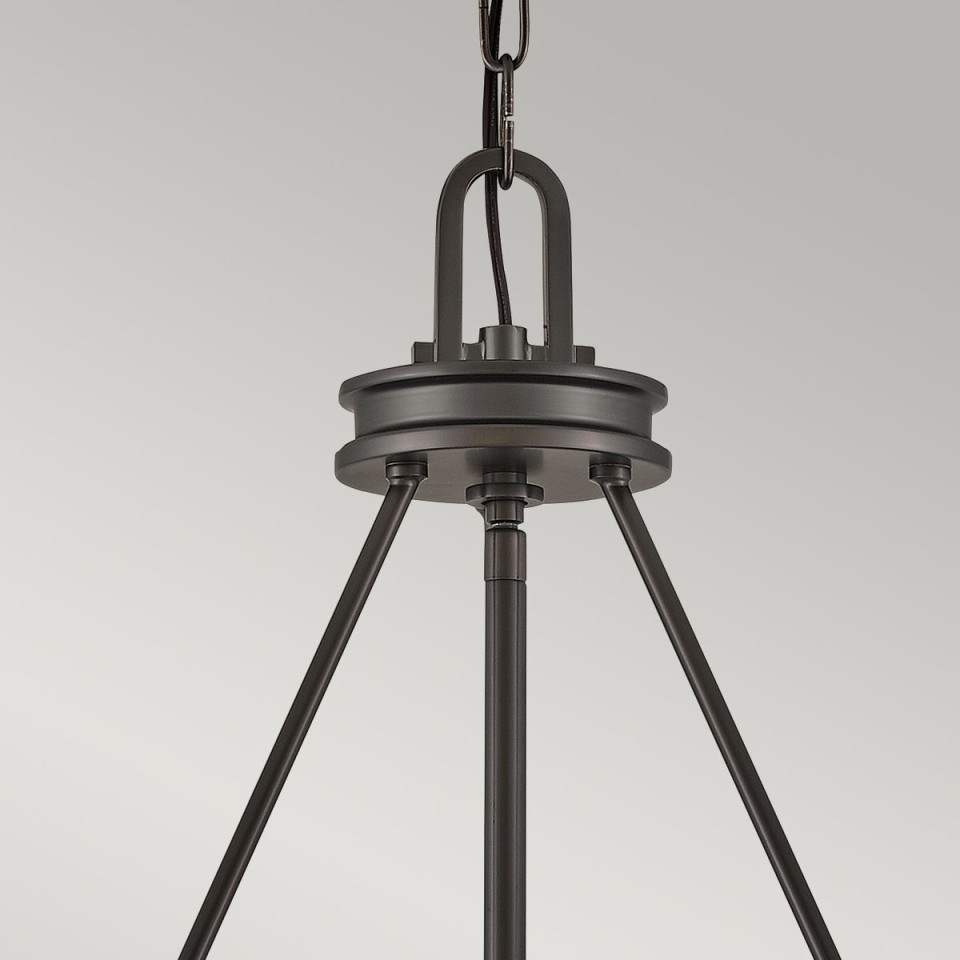 Collier 5-ljus ljuskrona svart oxid/klar/benvit 68,5 cm Hinkley Lighting Collier 5-ljus ljuskrona svart oxid/klar/benvit 68,5 cm