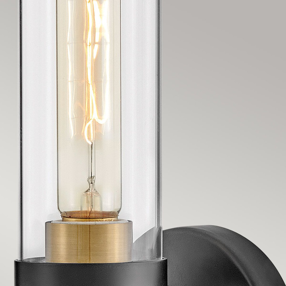 Ellison 1-ljus vägglampa svart/mässing 34,6 cm Hinkley Lighting Ellison 1-ljus vägglampa svart/mässing 34,6 cm