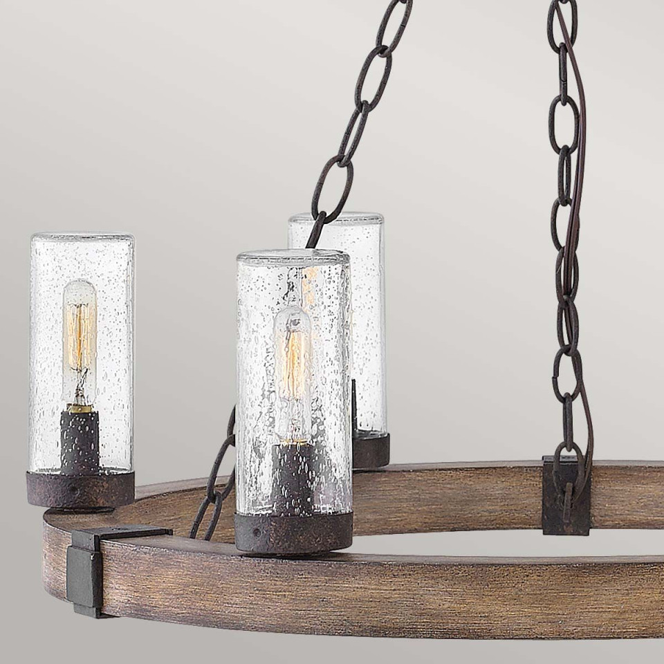 Sawyer 6-ljus utomhus ljuskrona sequoia trä/rost järn 61 cm IP44 Hinkley Lighting Sawyer 6-ljus utomhus ljuskrona sequoia trä/rost järn 61 cm IP44