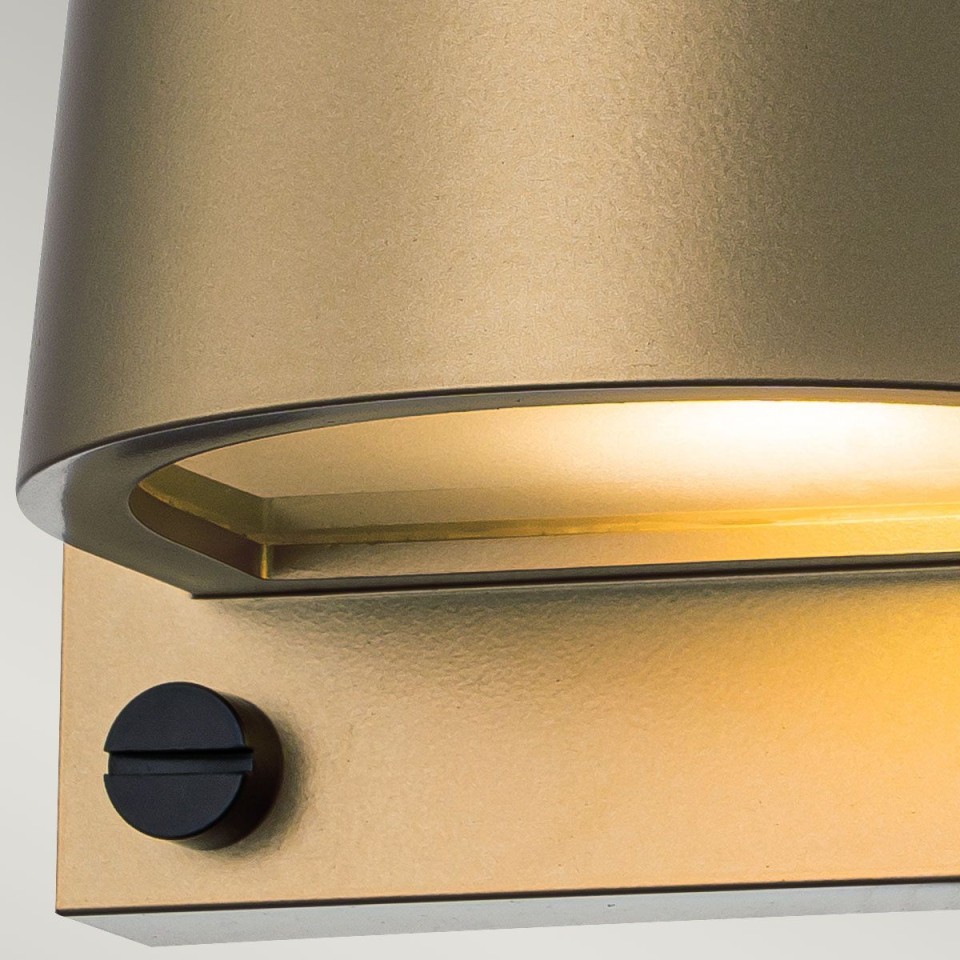 Scout 1-Lt Small Outdoor Wall Light Heritage Brass 16.5cm IP44