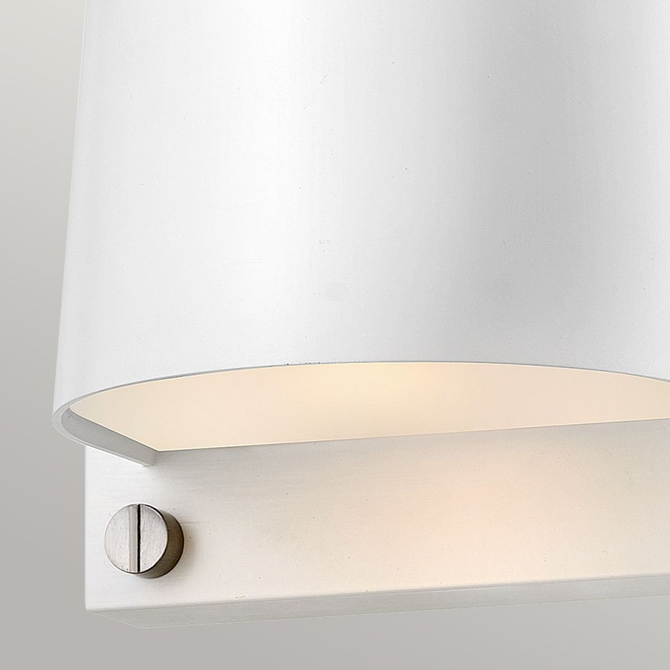 Scout 1-Lt liten utomhusvägglampa satin vit 16,5cm IP44