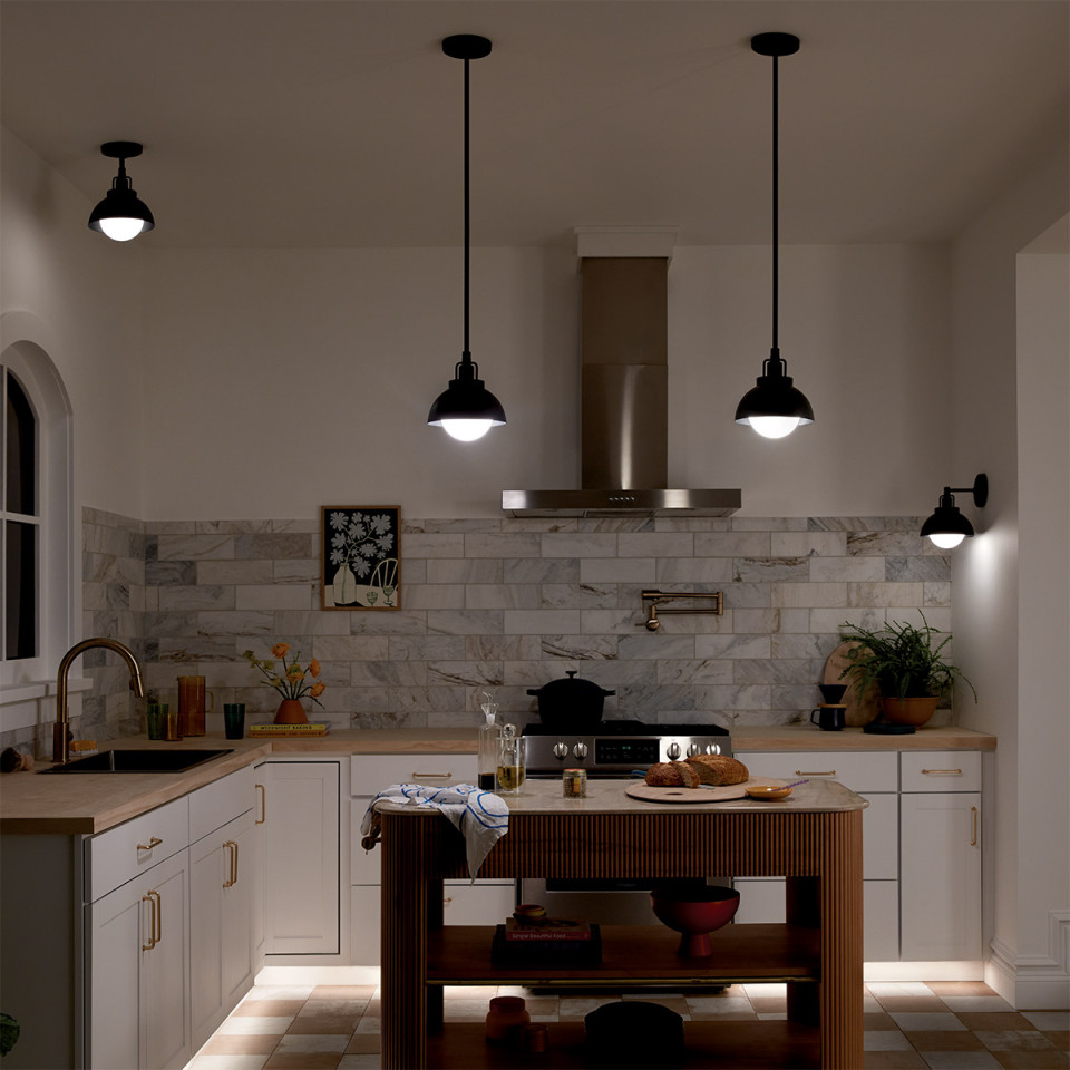 Niva 1-ljus konvertibel vägglampa svart 22.7 cm Kichler Niva 1-ljus konvertibel vägglampa svart 22.7 cm