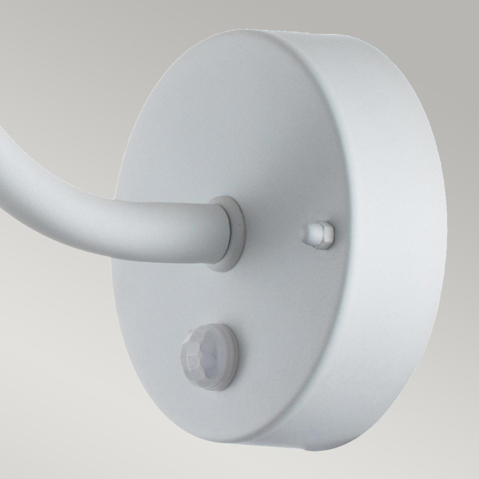 Klampenborg 1-lt utomhus vägglampa Med PIR Vit 25,5cm Klampenborg 1-lt utomhus vägglampa Med PIR Vit 25,5cm