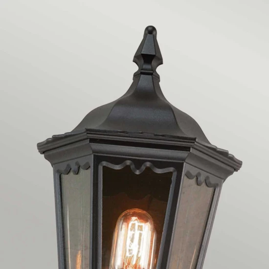 Medstead 1-Lt halv utomhus vägglampa svart/glas 44,5cm IP43 Medstead 1-Lt halv utomhus vägglampa svart/glas 44,5cm IP43