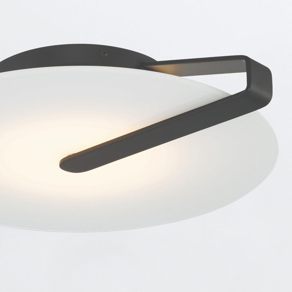 Nuvola medium tak-/vägglampa mattsvart 42,5 cm Eurofase Nuvola medium tak-/vägglampa mattsvart 42,5 cm