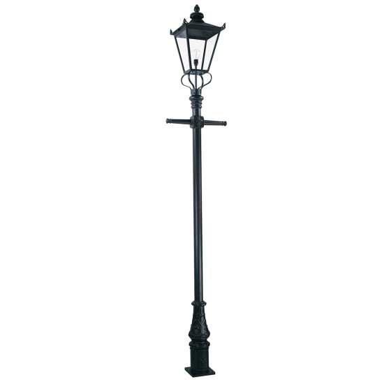 Wilmslow 1-lt utomhus lyktstolpe svart 330cm Wilmslow 1-lt utomhus lyktstolpe svart 330cm