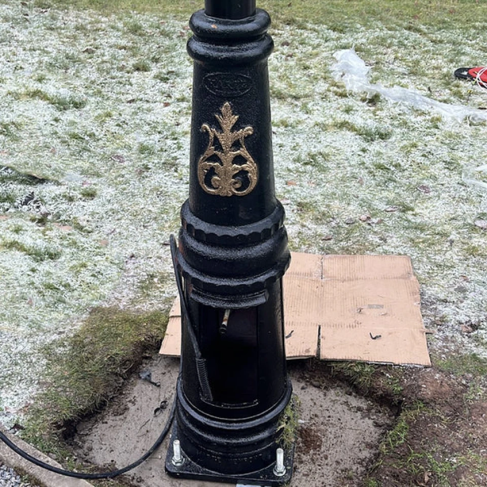 Harte liten grundram, 100 mm kvadrat i galvaniserat stål (FF03)