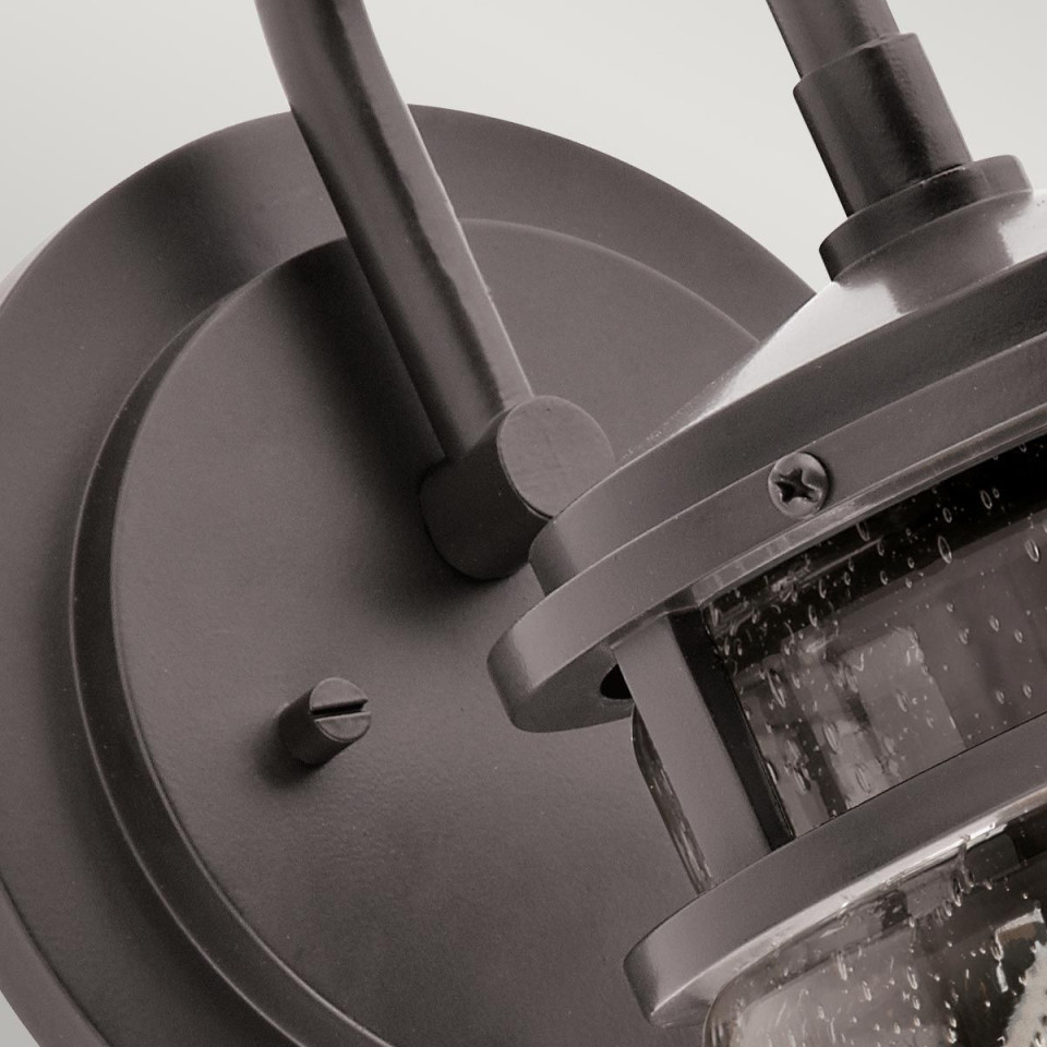 Lyndon 1-lt medium utomhusvägglampa arkitektonisk brons/klar 38,1 cm IP44 Kichler Lyndon 1-lt medium utomhusvägglampa arkitektonisk brons/klar 38,1 cm IP44