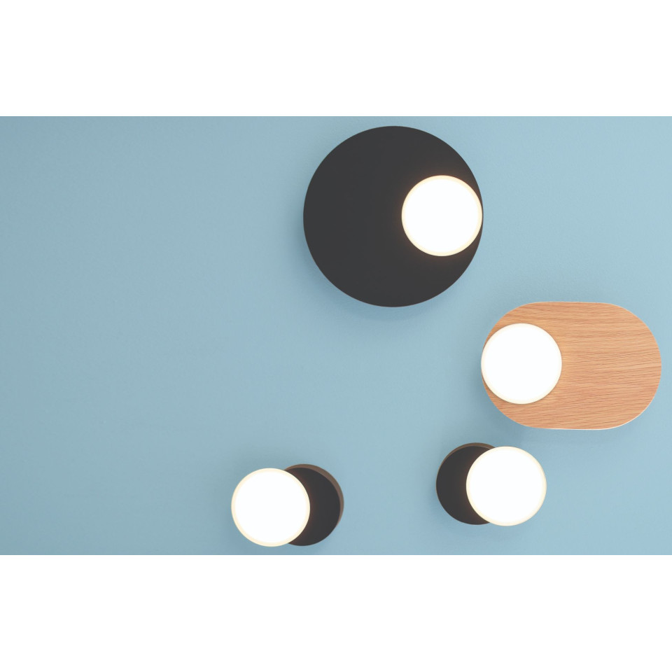Dot 05 Wall Lamp White/Black/Oak/Walnut 25cm