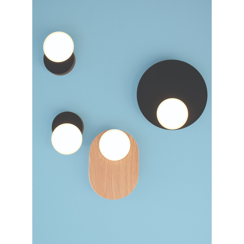 Dot 05 Wall Lamp White/Black/Oak/Walnut 25cm