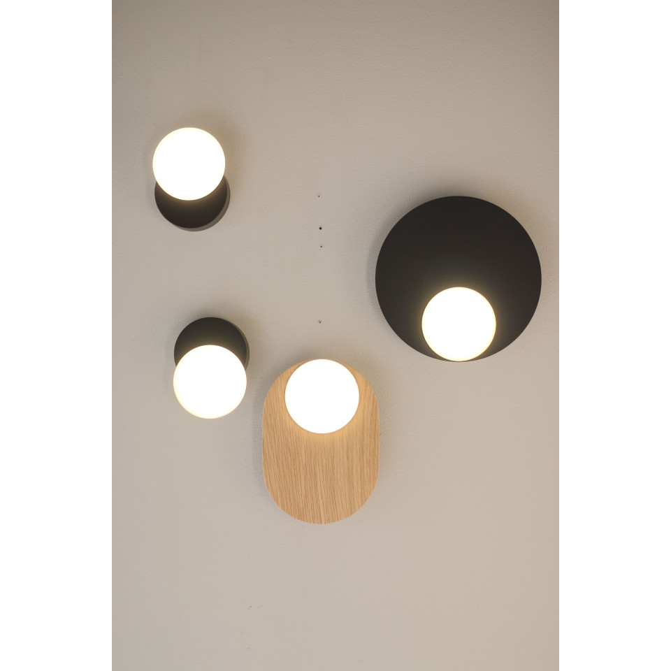 Dot 05 Wall Lamp White/Black/Oak/Walnut 25cm