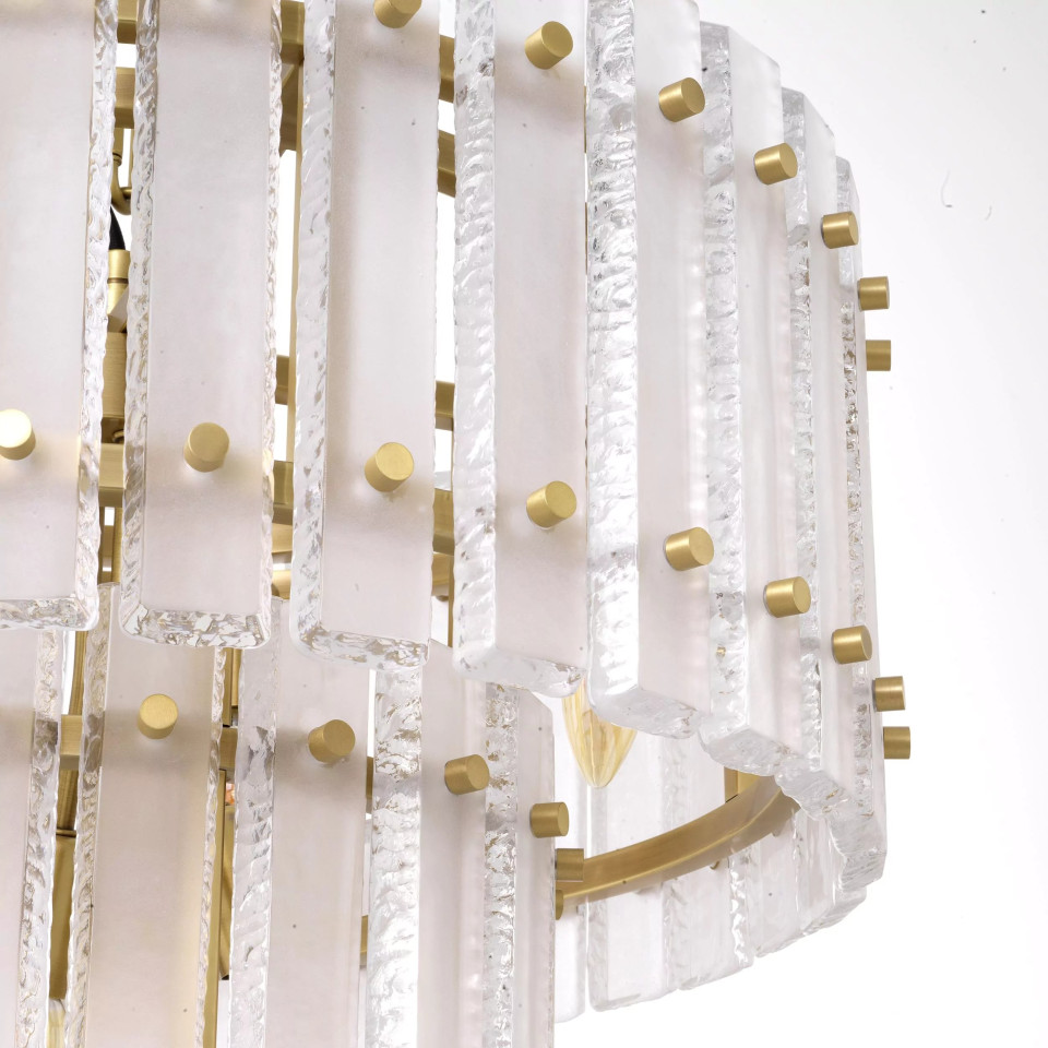 Blason Chandelier Brass/Glass 59cm Eichholtz Blason Chandelier Brass/Glass 59cm