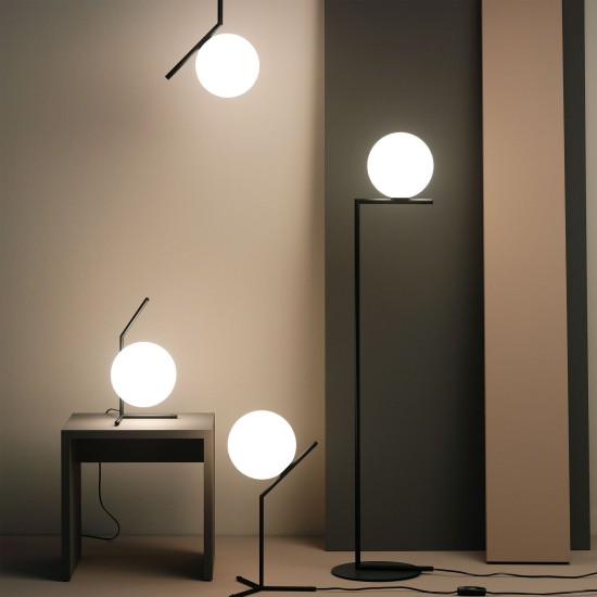 IC S2 Flos Taklampa Svart
