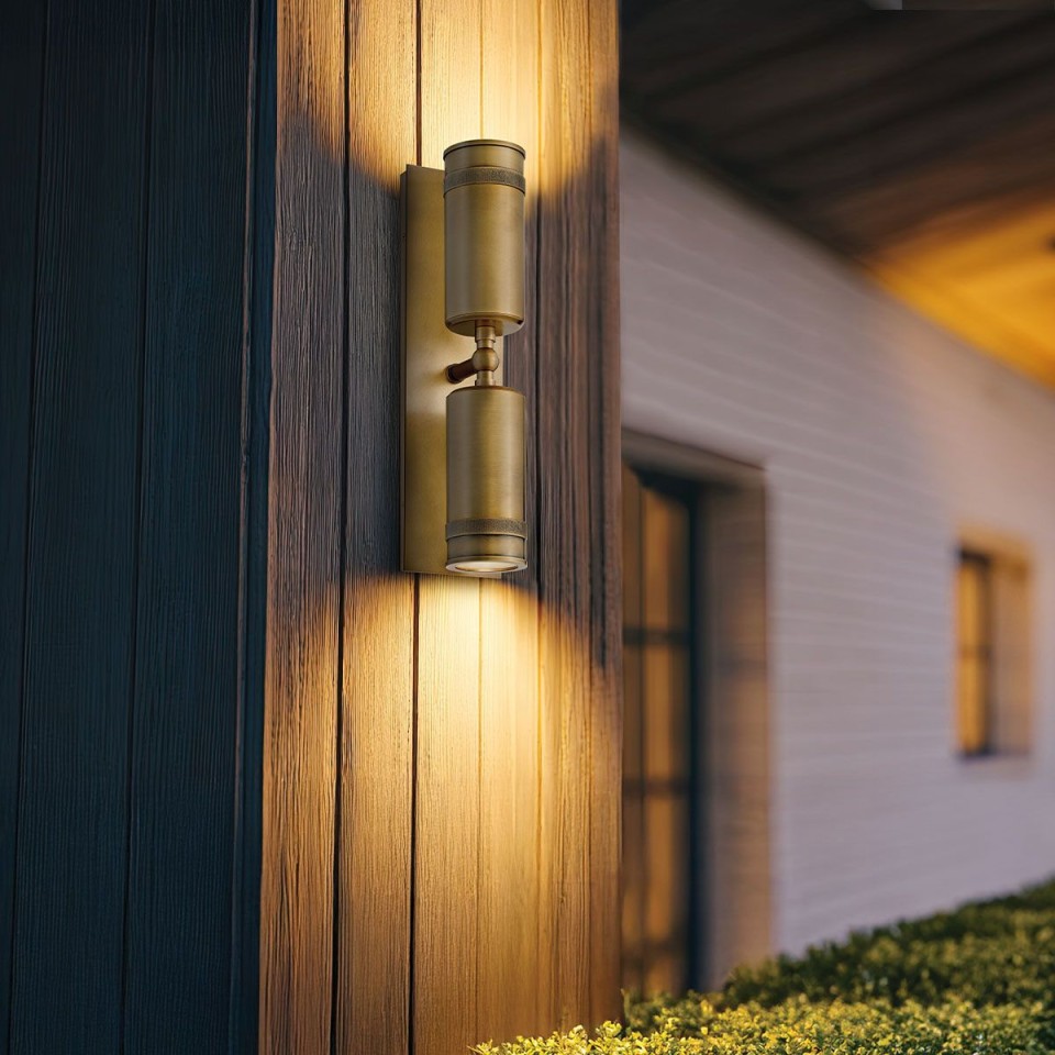 Pratt 2-lt outdoor up/down spot wall light heritage brass 48.3 cm IP44