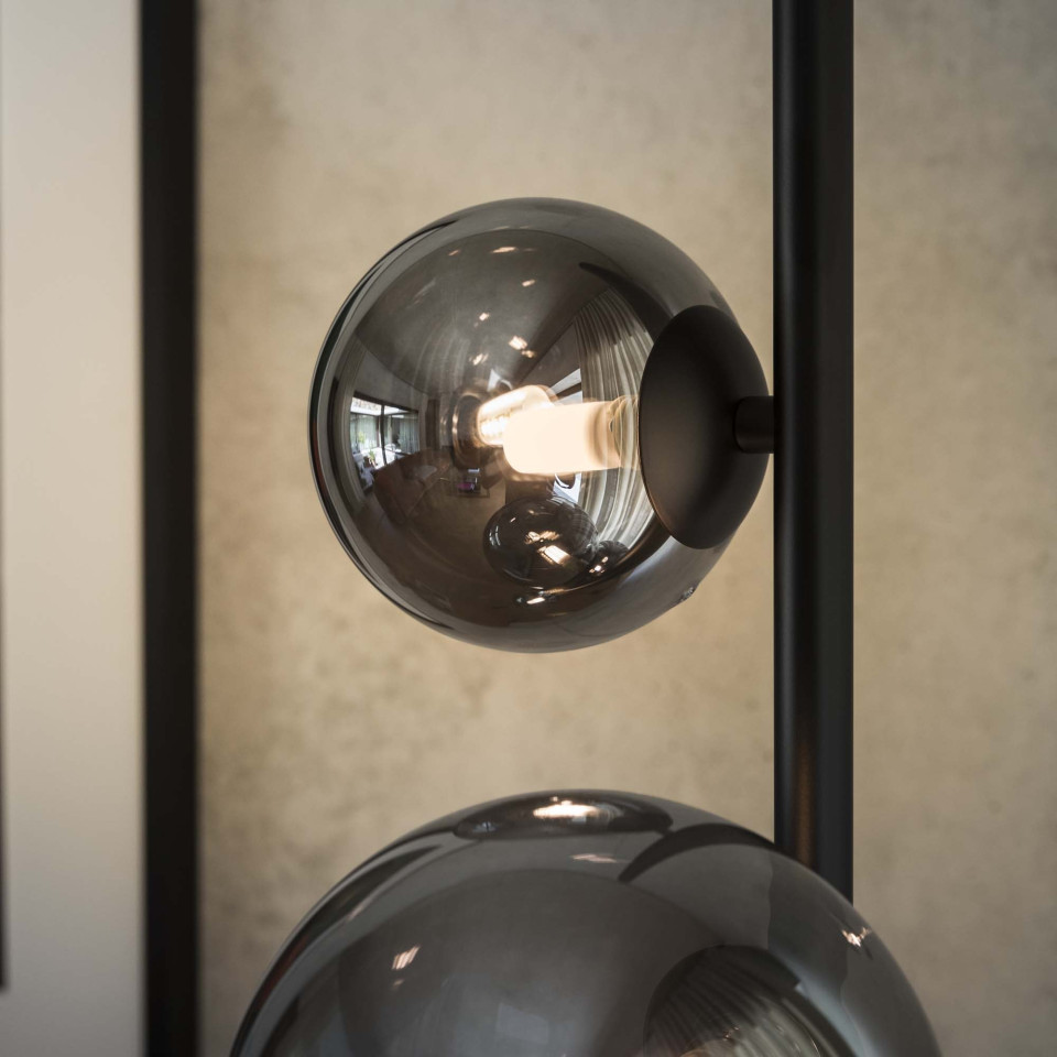 Perlage PT4 golvlampa matt svart/rökgrå 164 cm