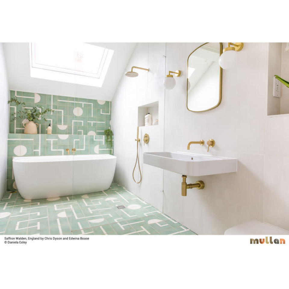 Jordan Bathroom Wall Lamp Clear/Opal 27cm IP65