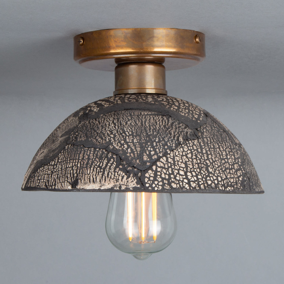 Kauri flush fitting Light Ceramic Black Clay 20cm