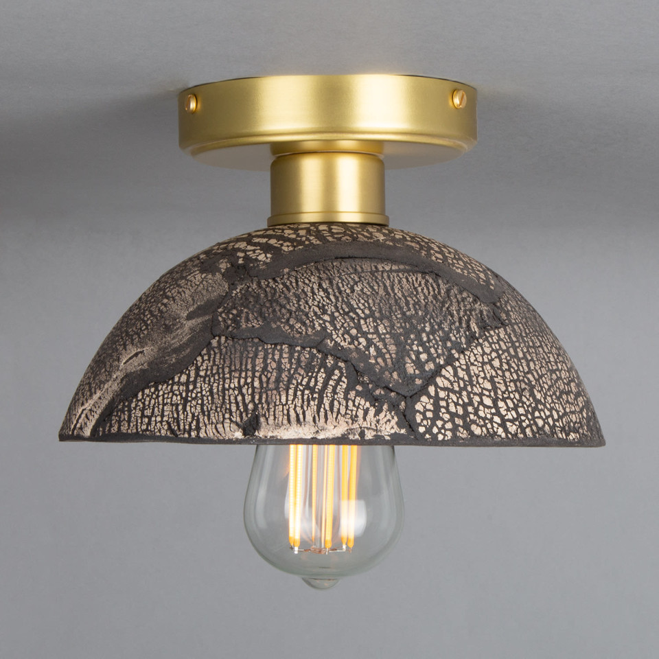 Kauri flush fitting Light Ceramic Black Clay 20cm
