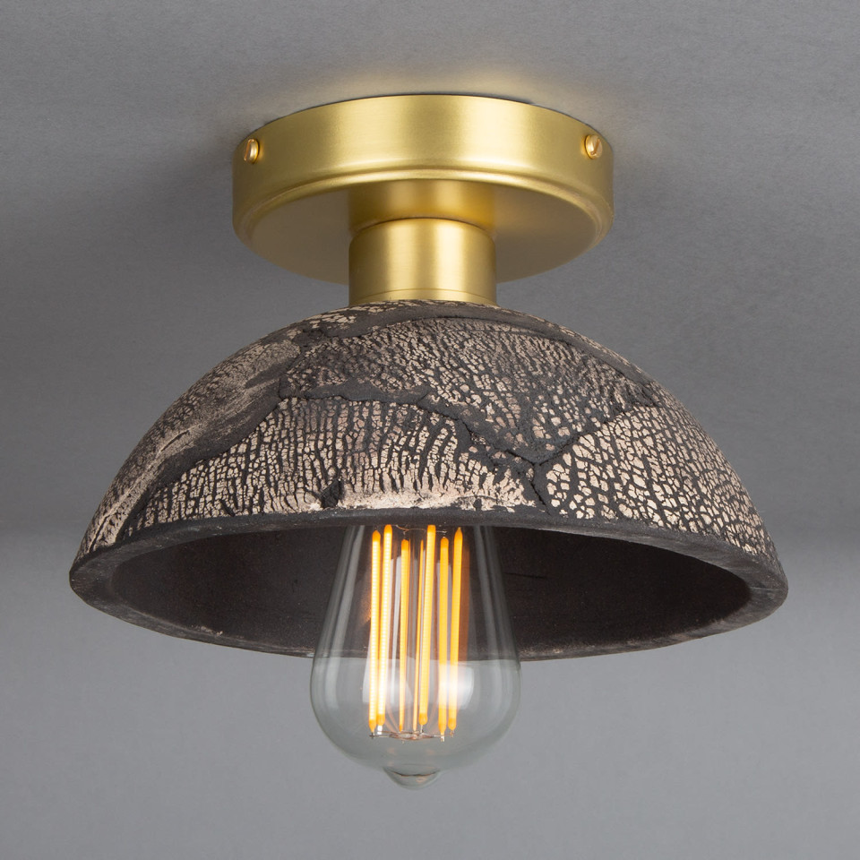 Kauri flush fitting Light Ceramic Black Clay 20cm