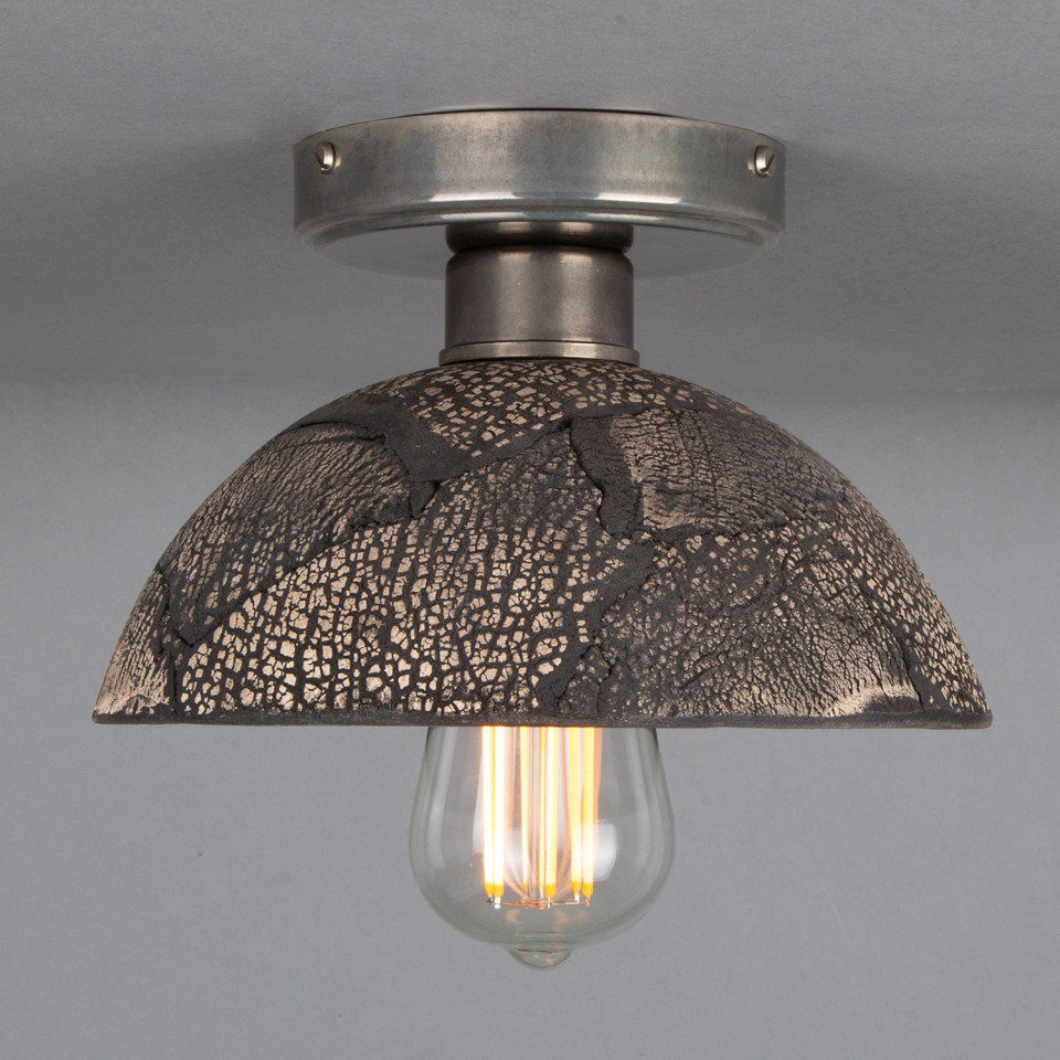 Kauri flush fitting Light Ceramic Black Clay 20cm