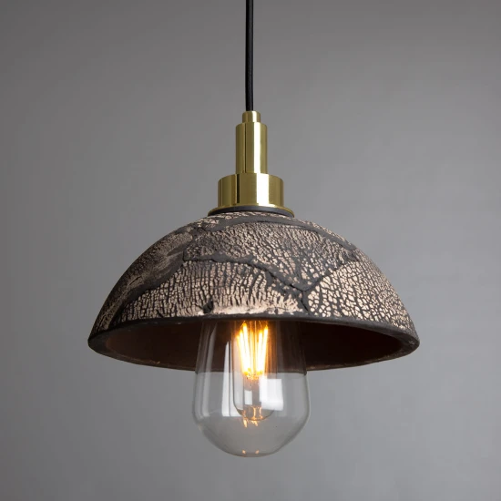 Kingii badrumstaklampa keramik svart lera 20cm IP44