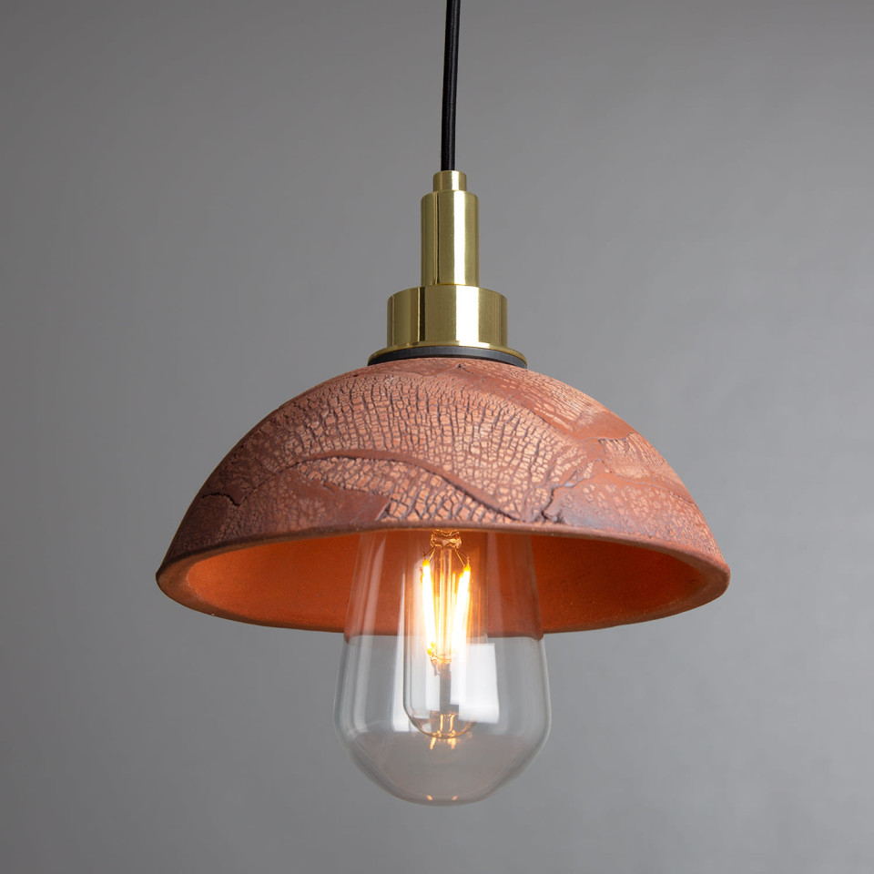 Kingii badrumstaklampa keramik röd järn 20cm IP44