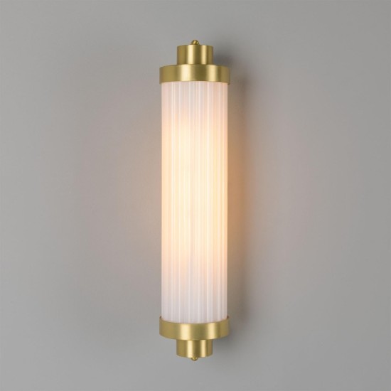 Louise badrumsvägglampa mässing/opalglas 47 cm IP44