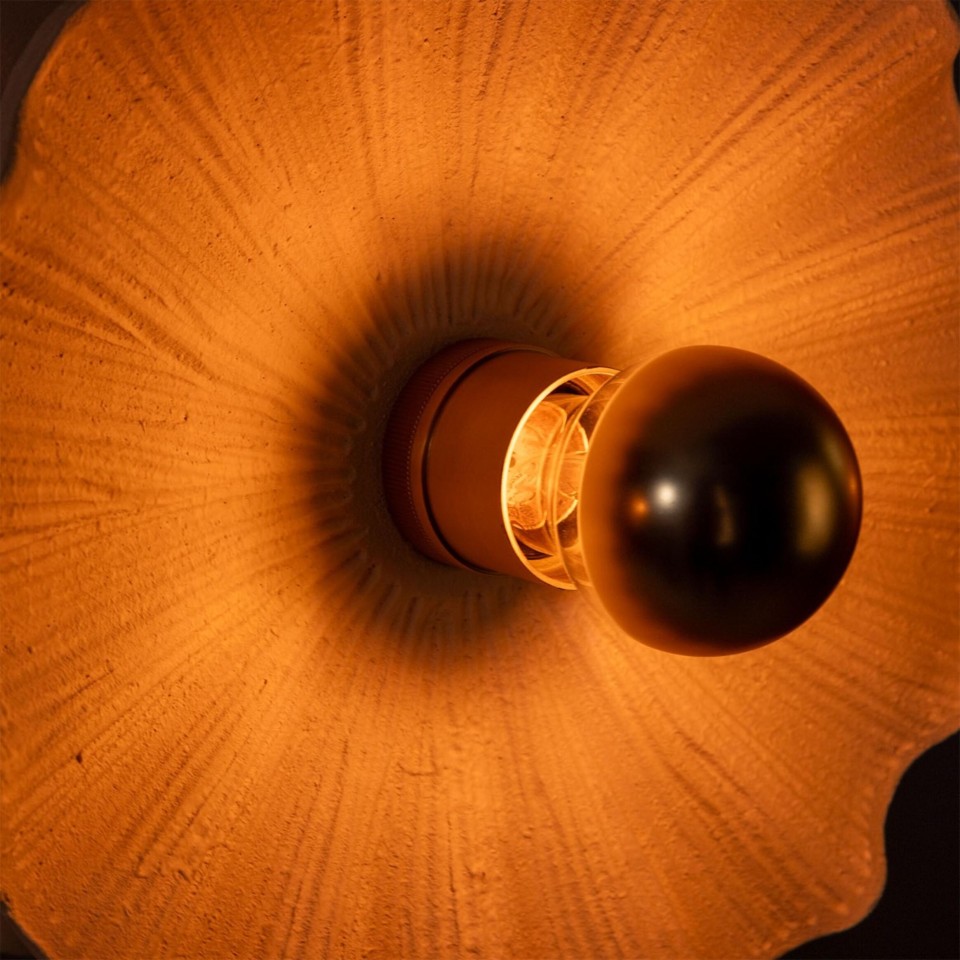 Eclipse Kapok 6-ljus ljuskrona i mässing/matt vit keramik 140 cm