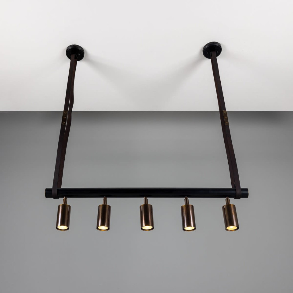 Holmes 5-Lt Linear Ceiling Light Brass/Matte Black 100 cm Mullan Lighting Holmes 5-Lt Linear Ceiling Light Brass/Matte Black 100 cm