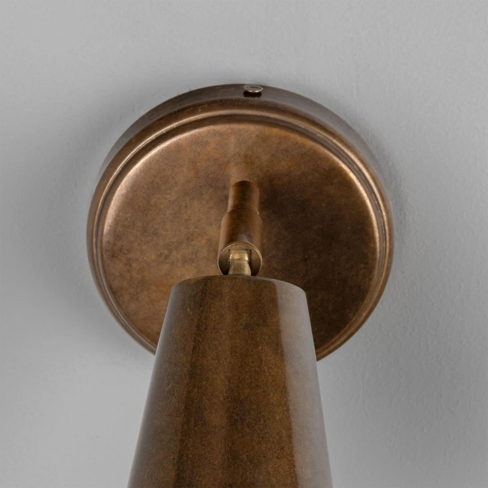 Cashel cone hotel wall light brass 20 cm