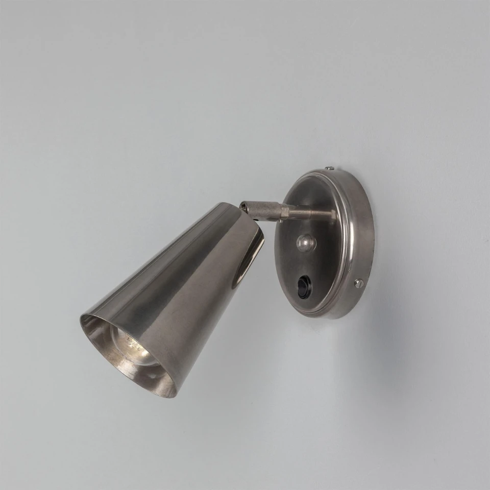 Cashel cone hotel wall light brass 20 cm