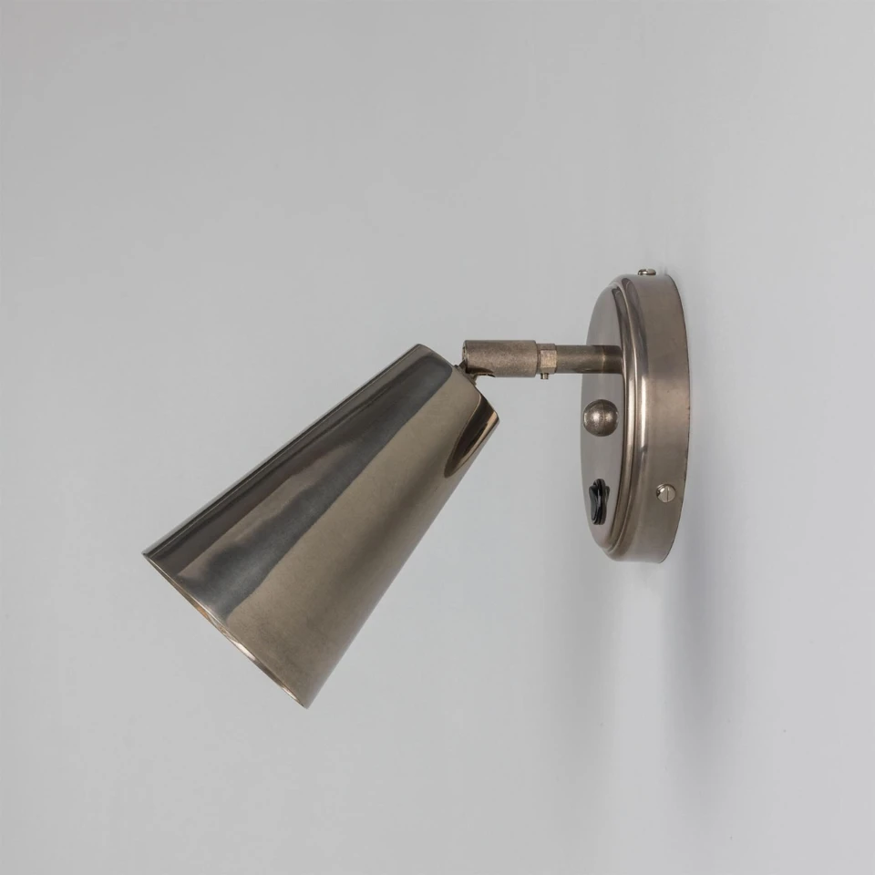 Cashel cone hotel wall light brass 20 cm
