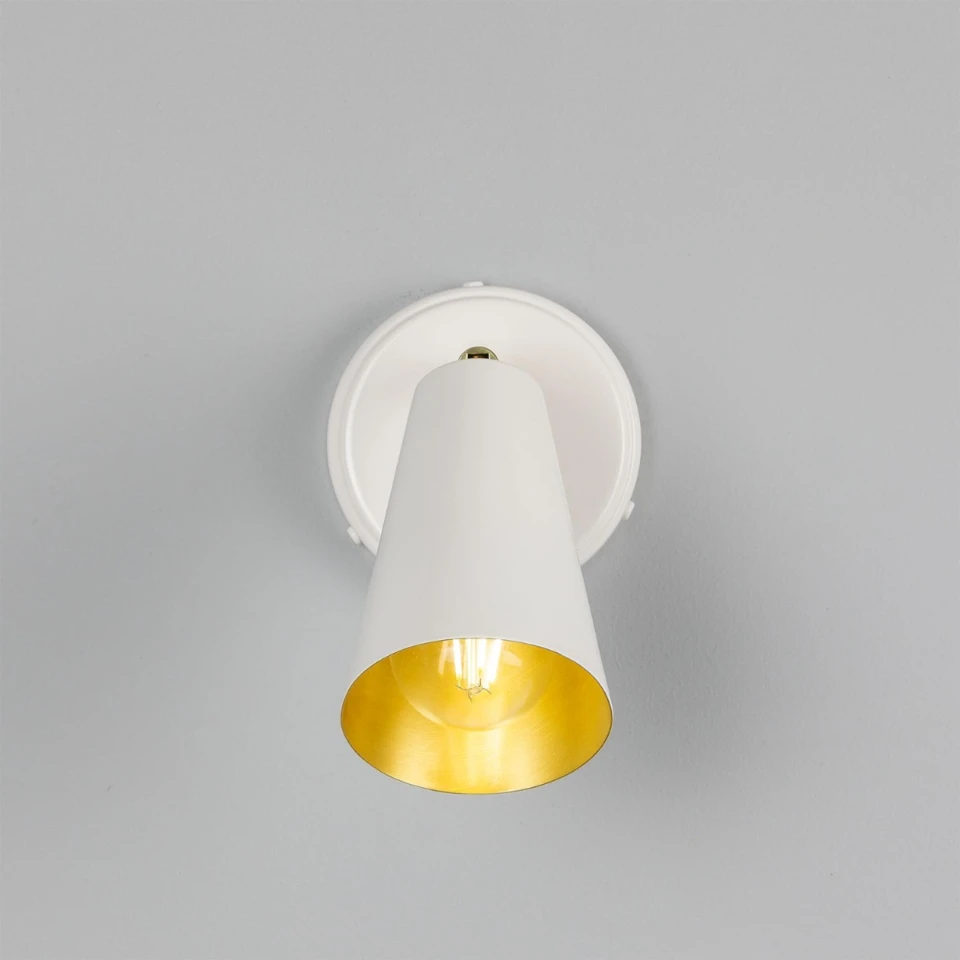 Cashel cone hotel wall light brass 20 cm