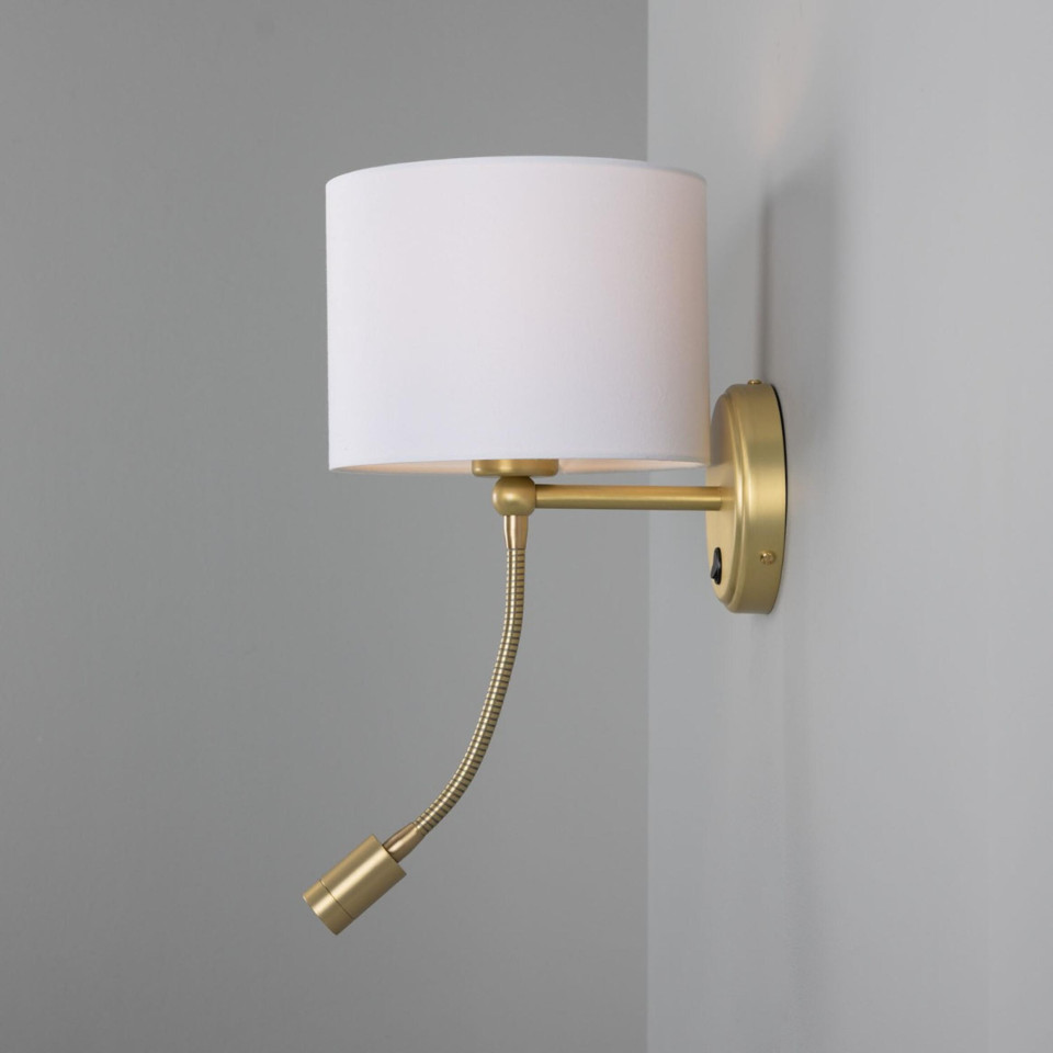Longford hotel vägglampa mässing/tyg 46 cm