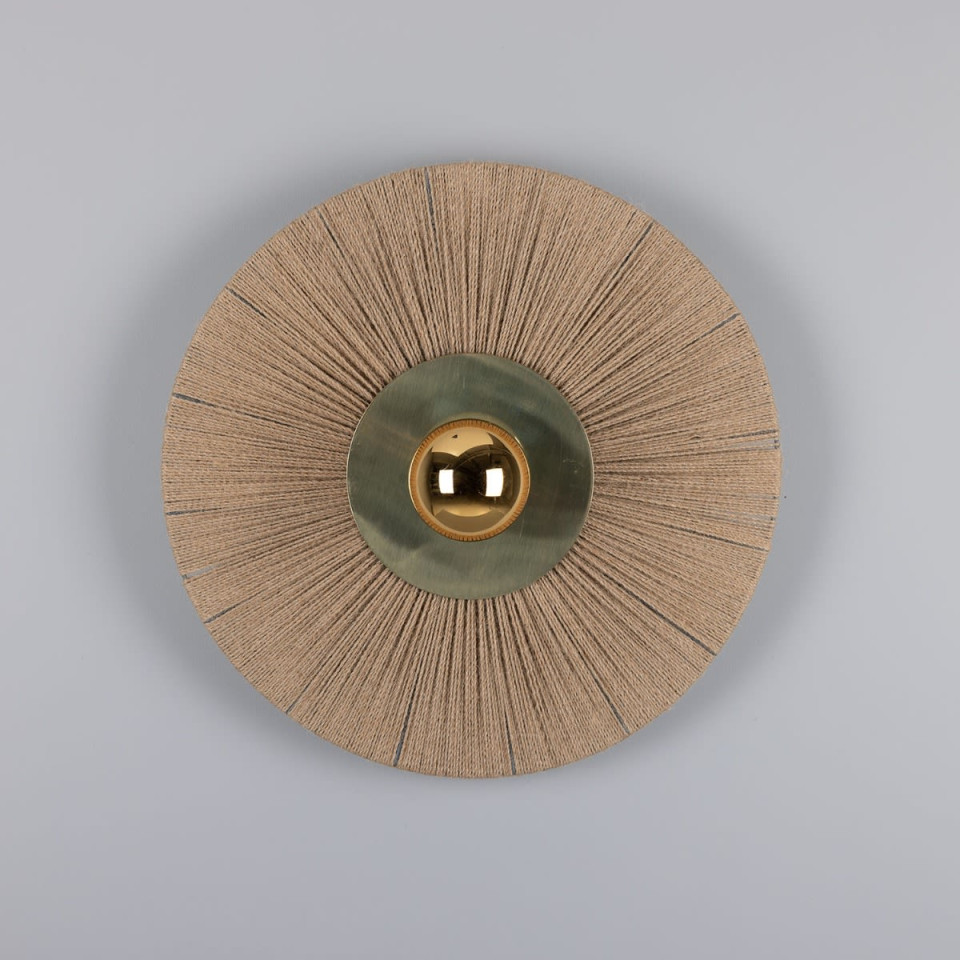 Syracuse vägglampa mässing/raffia 54 cm Mullan Lighting Syracuse vägglampa mässing/raffia 54 cm