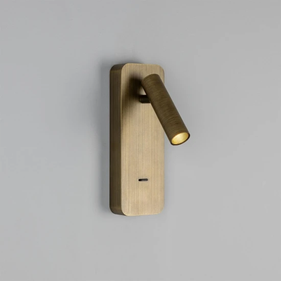 Burnaby hotel wall light 22.5 cm