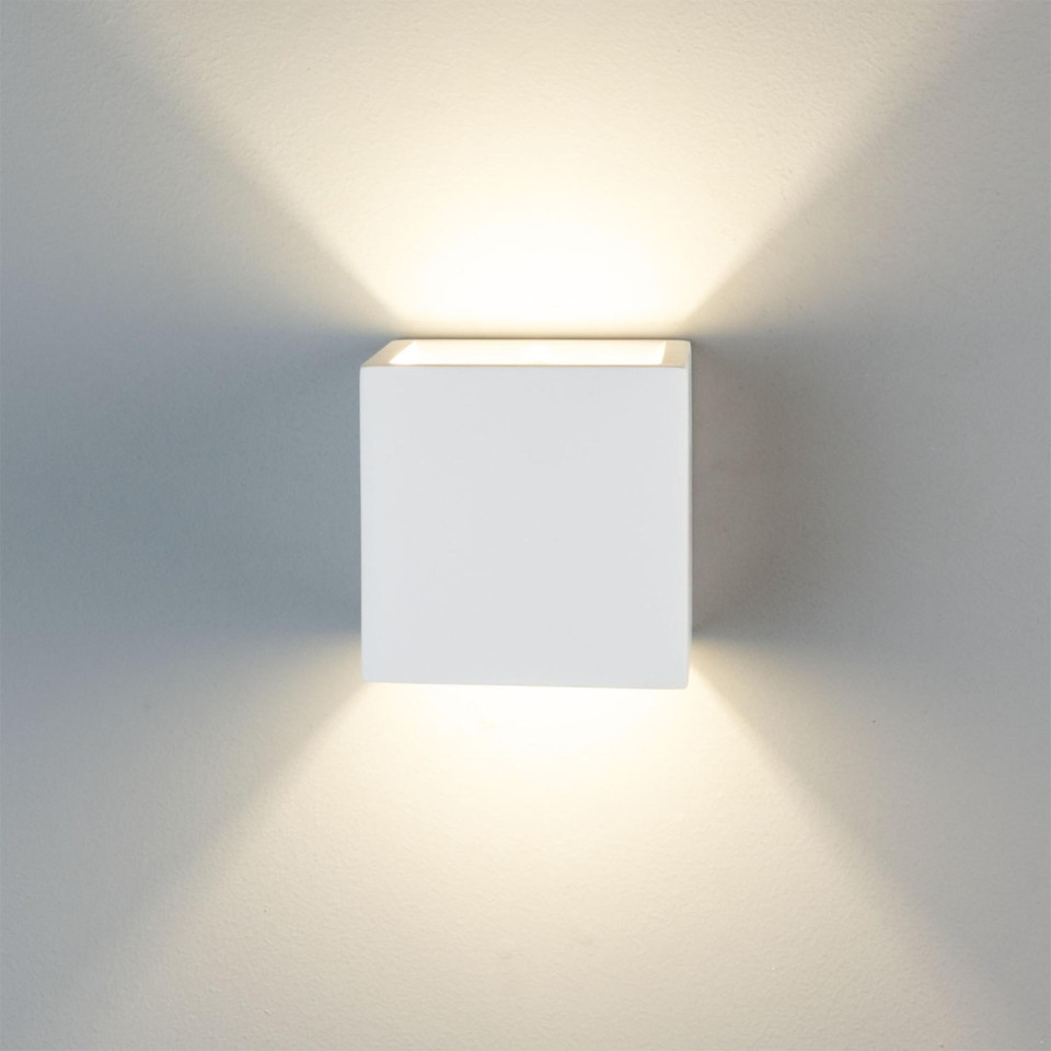 Lissabon kub hotell vägglampa gips 11,5 cm