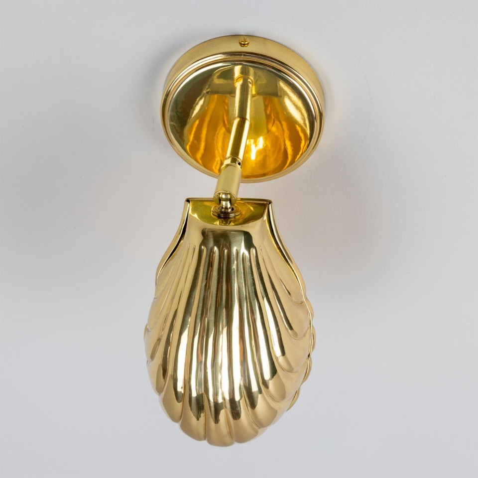 Shell väggslampa i mässing 26,5 cm