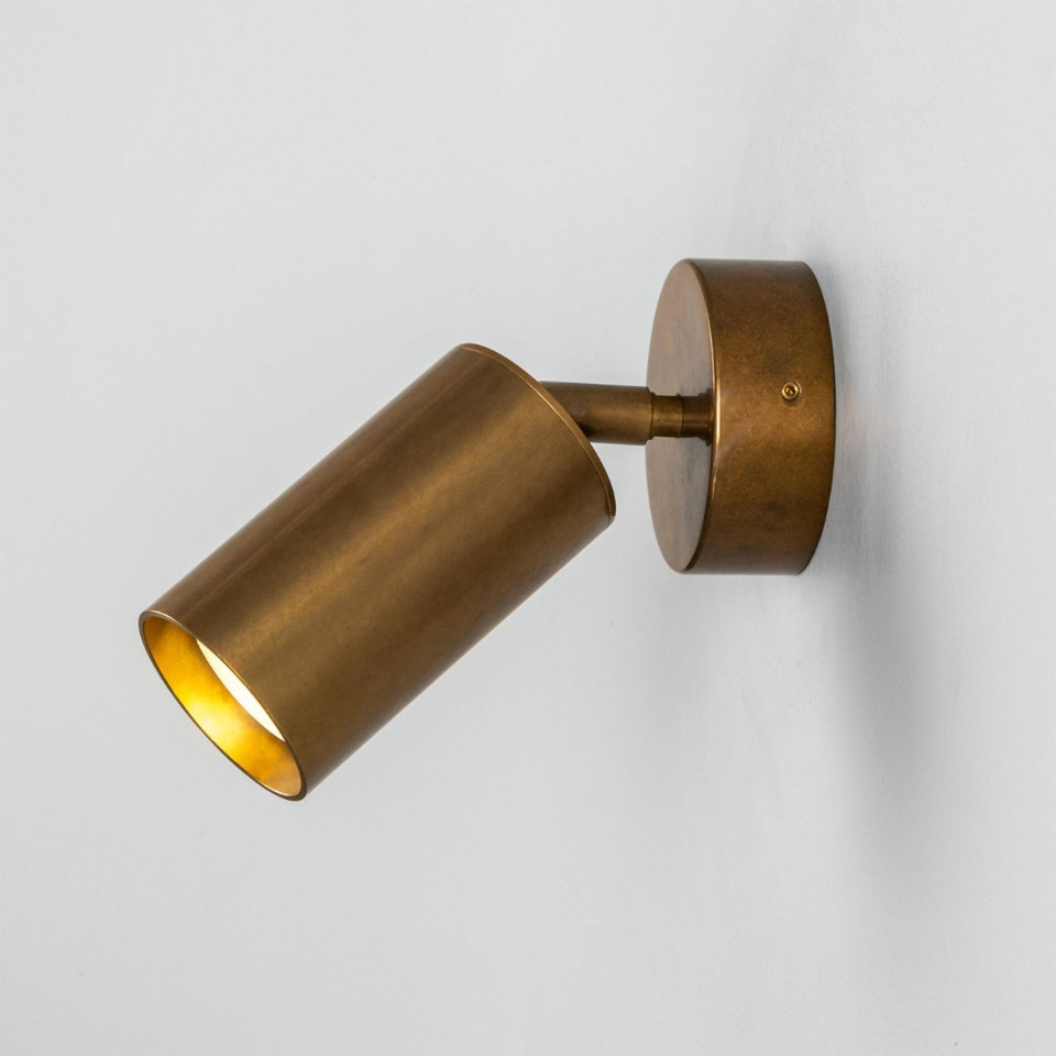 Evanston hotel vägglampa mässing 20 cm