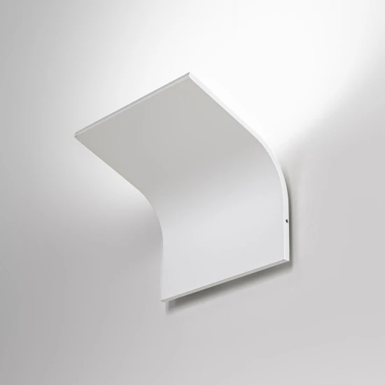 App hotel wall light white/matte brass/titanium 20cm