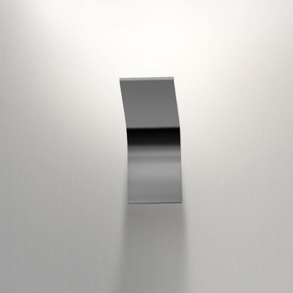 App hotell vägglampa vit/matt mässing/titan 20cm
